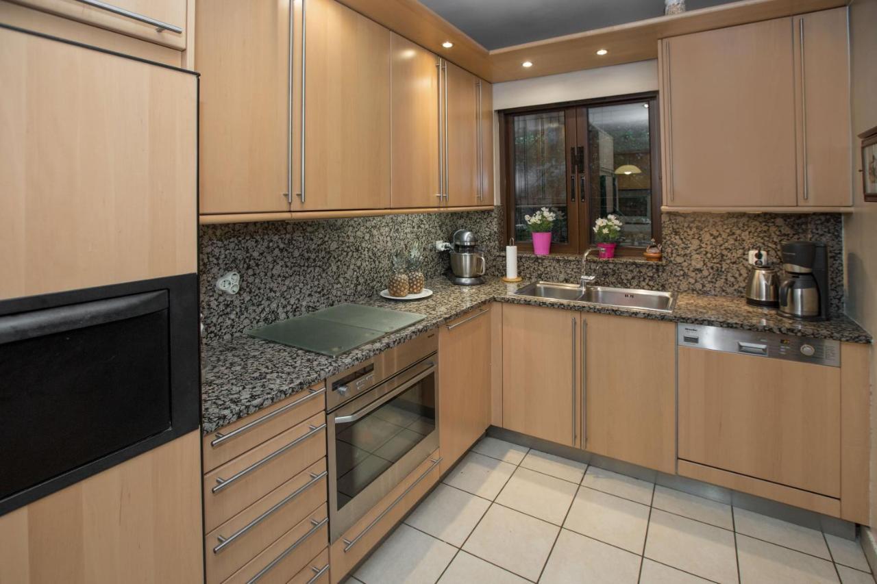 Exceptional Villa In Voula Near The Sea Athens Luaran gambar